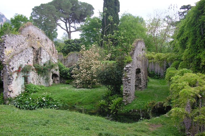 Der Garten von Ninfa Magazin DLT Travel